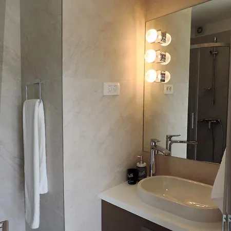 Apartman Place 2 *