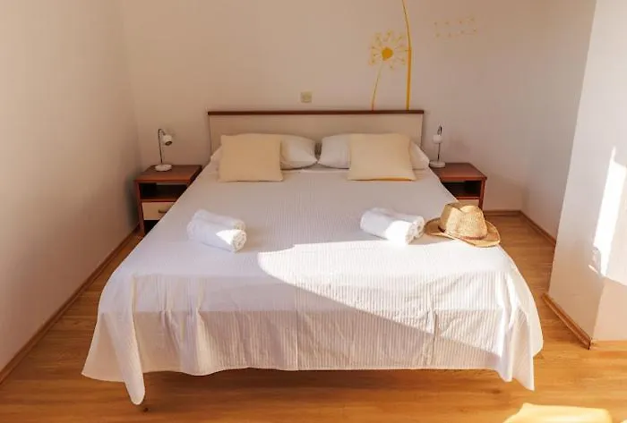 Place 2 아파트 *