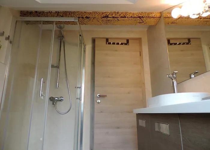 아파트 Place 2 흐바르